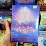 El oráculo de los mundos escondidos