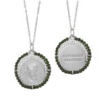 Gargantilla de Plata de Ley Esperanza Macarena con piedra verde esmeralda