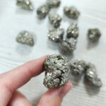 Pirita – Mineral Natural (Tres tamaños disponibles) - Imagen 4