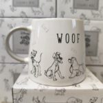 Taza Disney – Perros “WOOF” (Cerámica) - Imagen 2