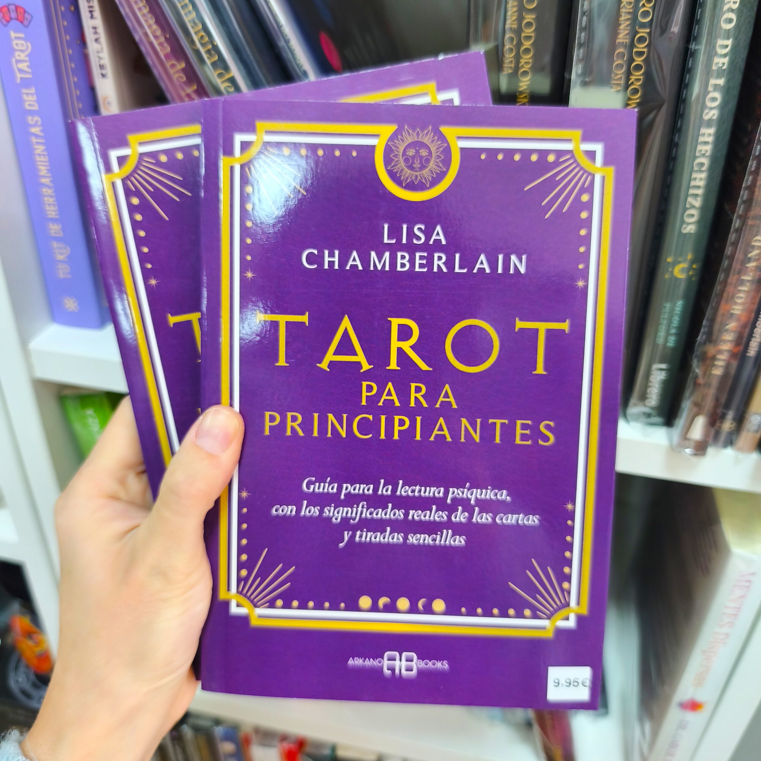 Tarot para principiantes · Guía fácil para aprender a leer las cartas Tarot para principiantes · Guía fácil para aprender a leer las cartas - Imagen 1