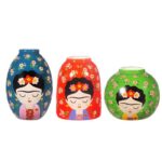 Set de 3 Jarrones Decorativos Frida Kahlo con Flores Artificiales - Imagen 2