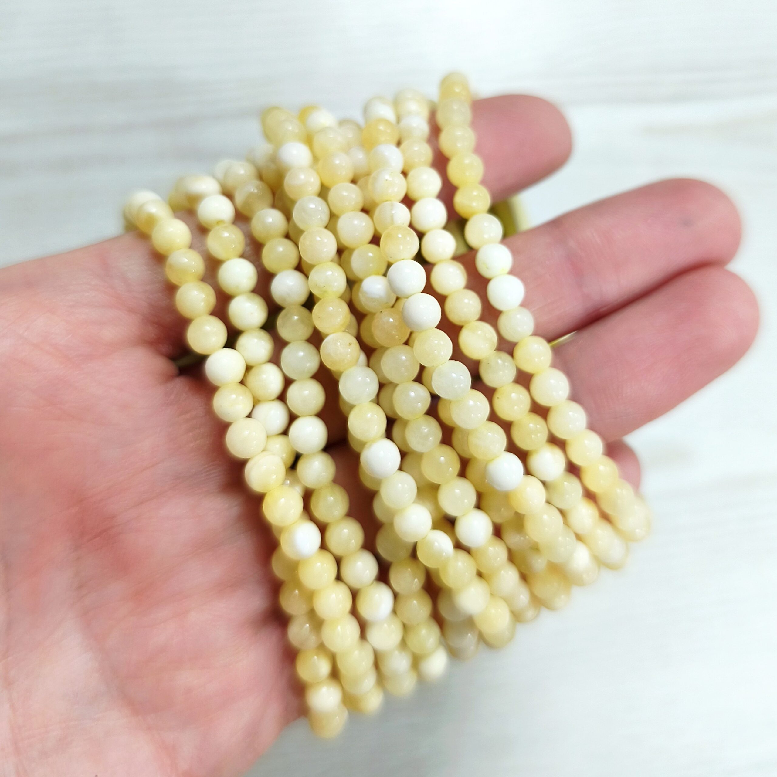 Pulsera de Calcita Amarilla 4mm – Energía y optimismo Pulsera de Calcita Amarilla 4mm – Energía y optimismo - Imagen 1