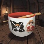 Bol ramen One Piece con palillos