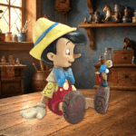 Figura Disney Pinocho y Pepito Grillo | Amigos para Siempre