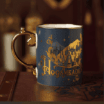 Taza Hogsmeade, el Pueblo Mágico 340ml - Harry Potter - Imagen 2